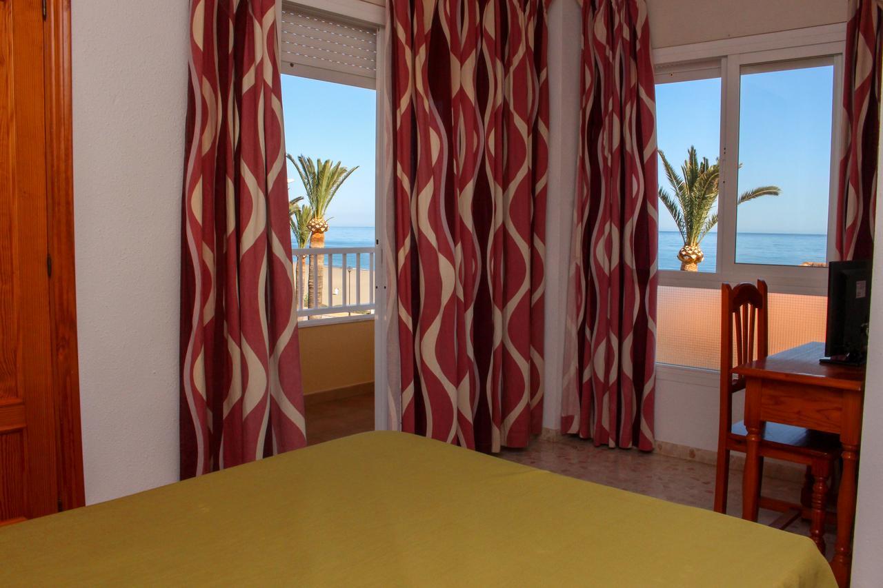 Hostal Esperanza بيناخارافي المظهر الخارجي الصورة