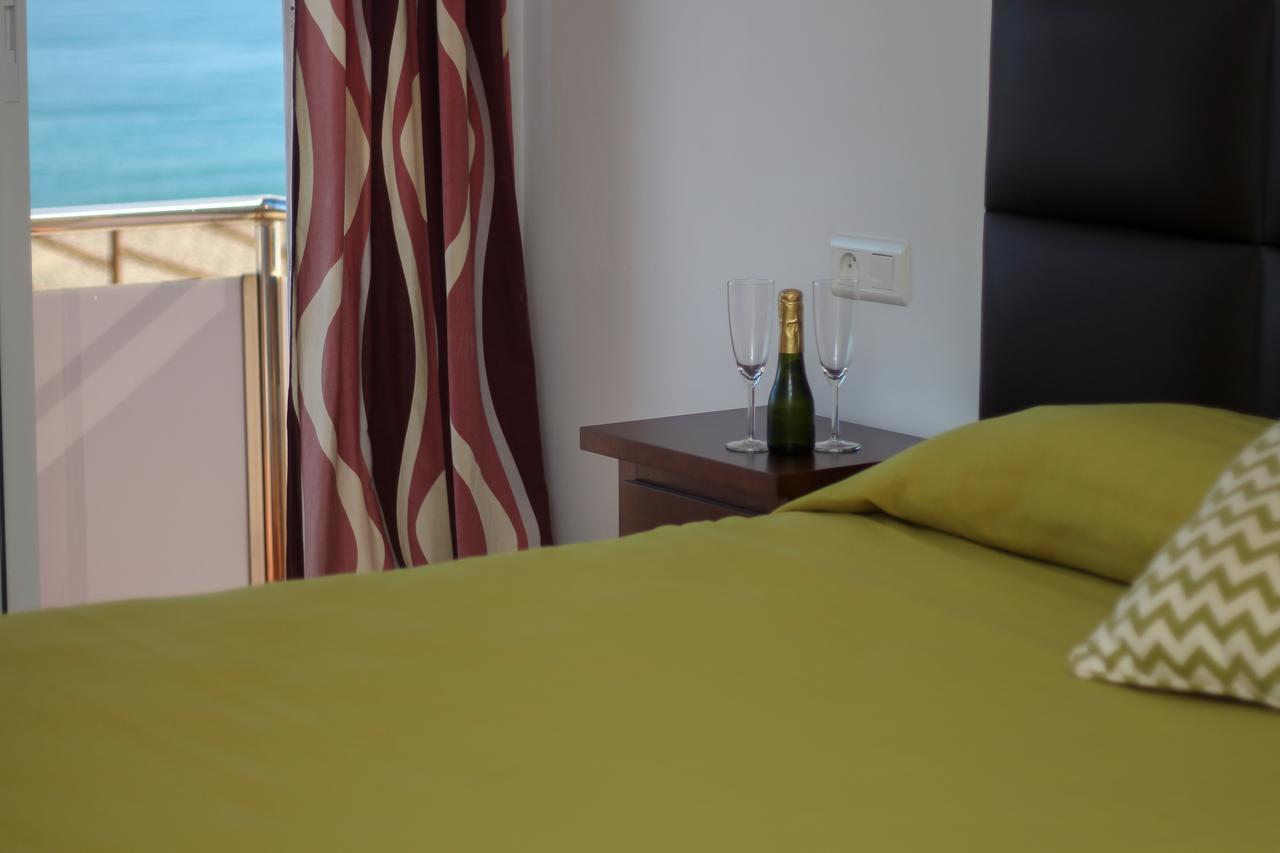 Hostal Esperanza بيناخارافي المظهر الخارجي الصورة